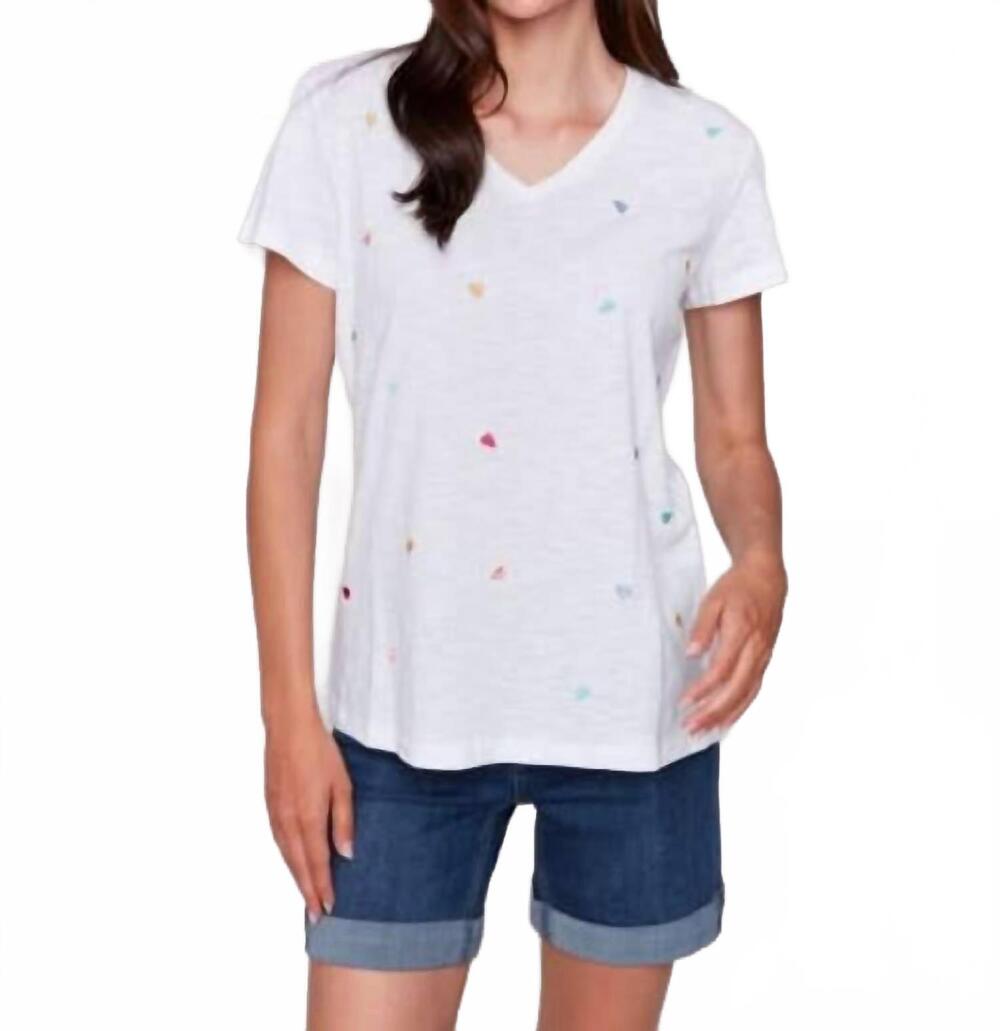 NEW CHARLIE B v neck heart emboirdered short sleeve top in white